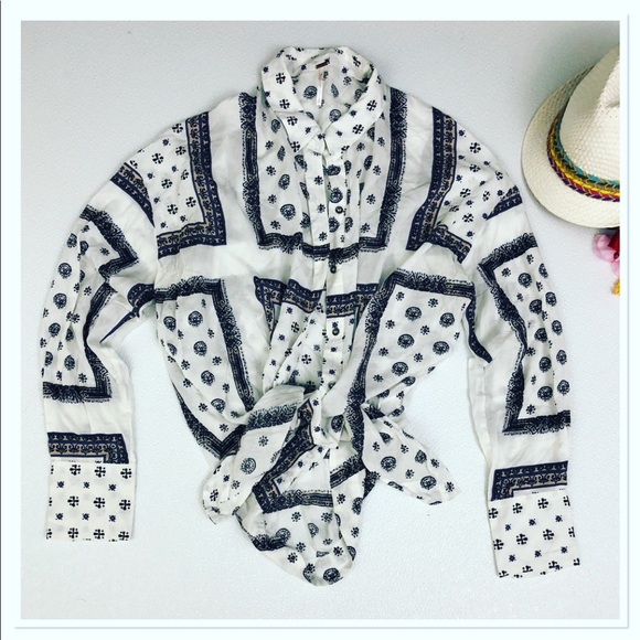 Free People Tops - Free People boho print button down shirt tie front
